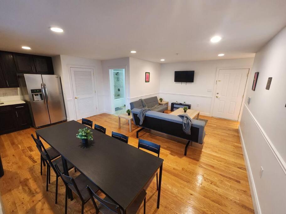Ferienwohnung Luxurious 2 Bed ! Mins To Nyc! Union City Exterior foto