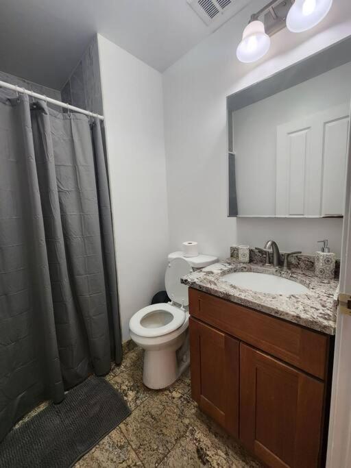 Ferienwohnung Luxurious 2 Bed ! Mins To Nyc! Union City Exterior foto